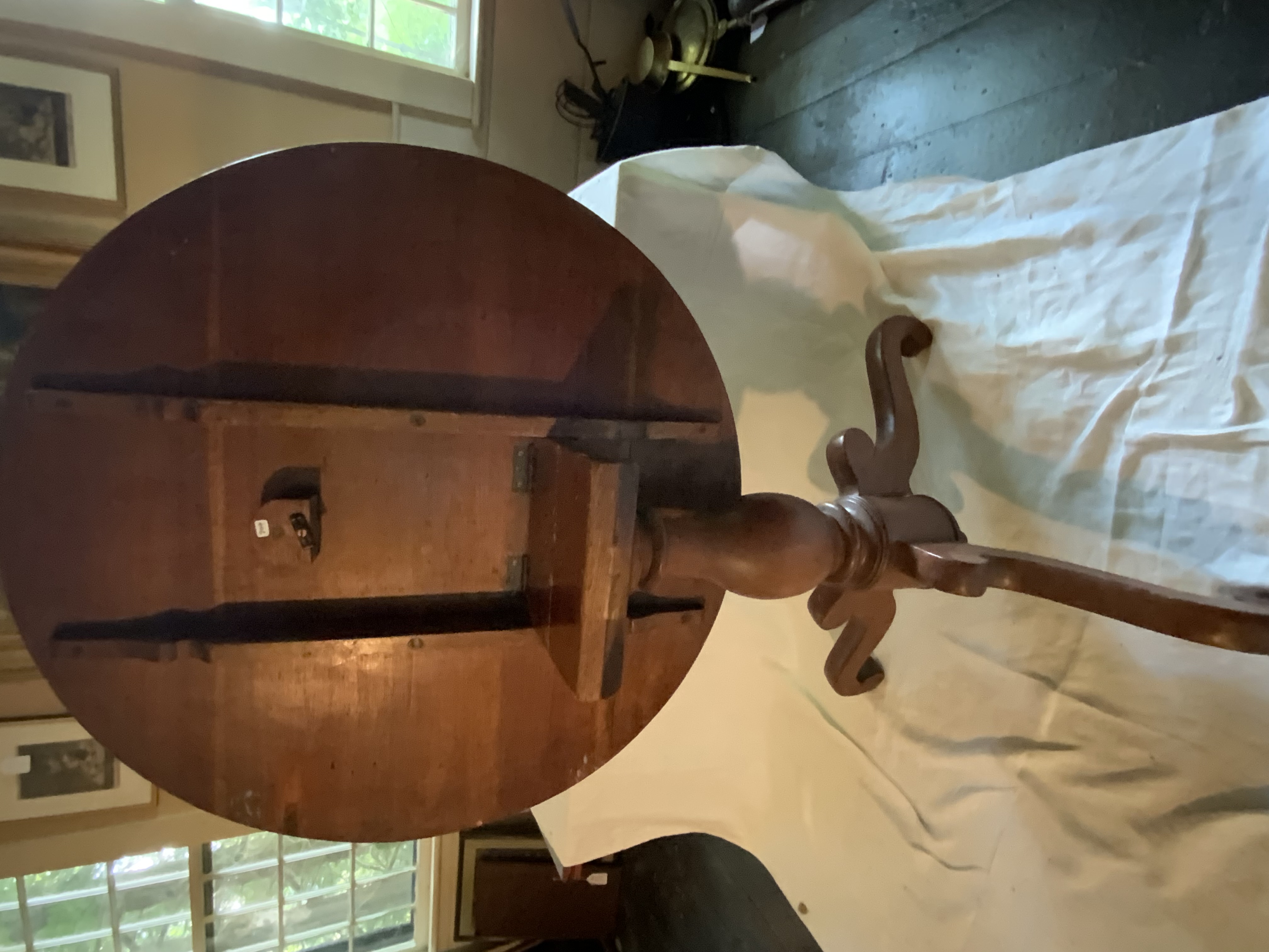 Tilt Top Tea Table