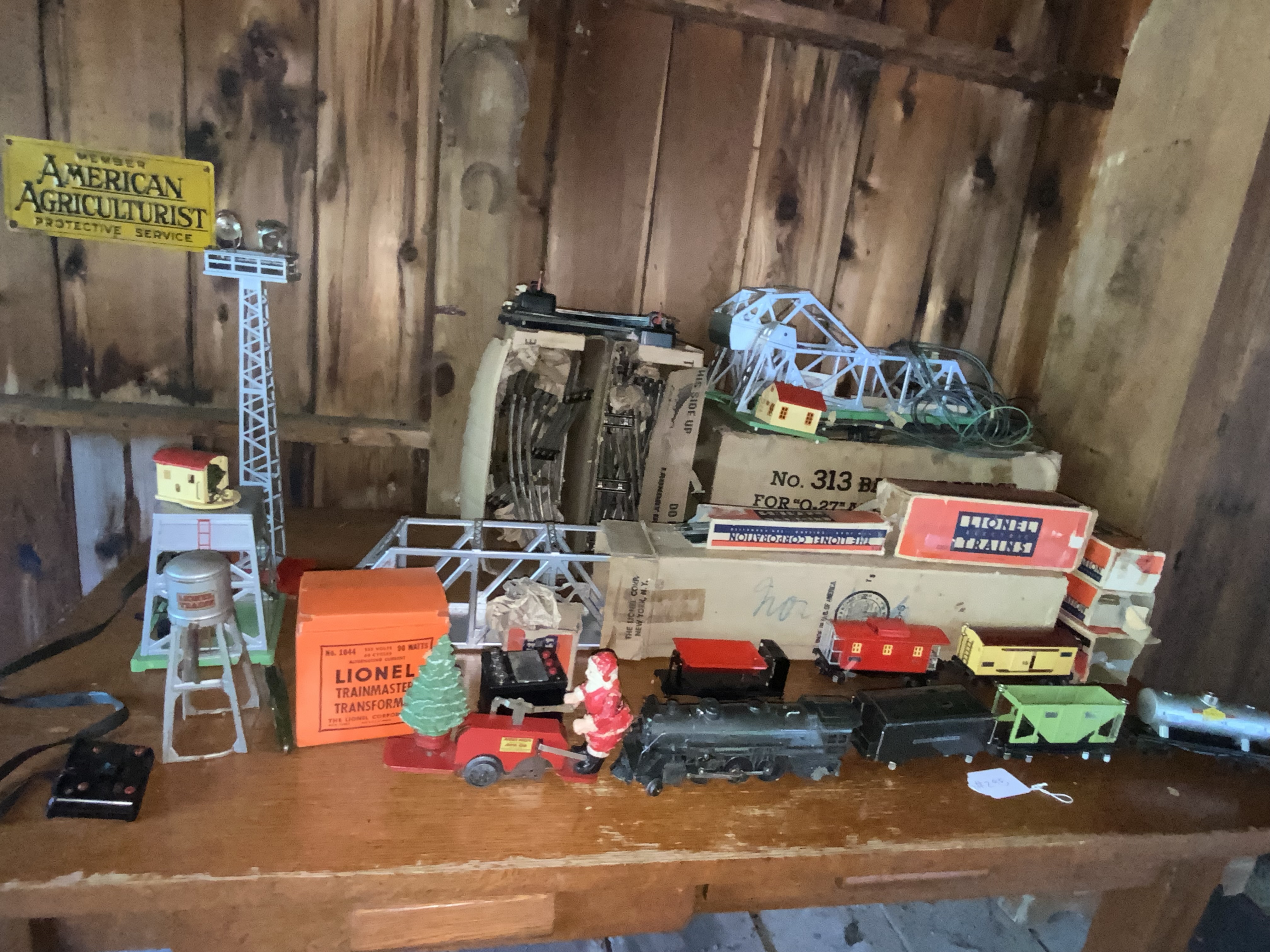 Lionel Train Set
